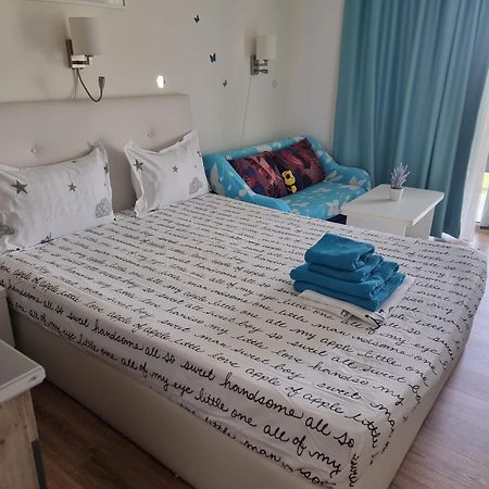 Blaxy Resort Stefi Cu Acces La Piscine Gratuit Douăzeci şi Trei August エクステリア 写真