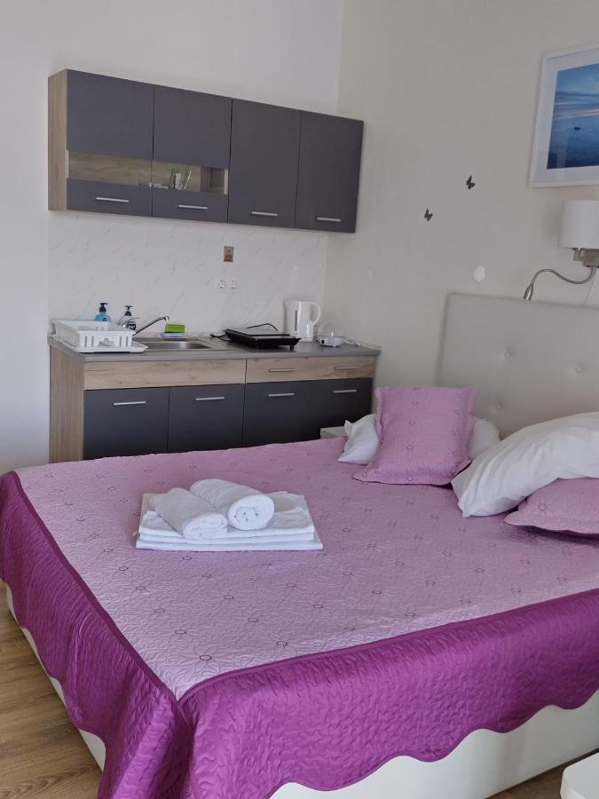 Blaxy Resort Stefi Cu Acces La Piscine Gratuit Douăzeci şi Trei August エクステリア 写真